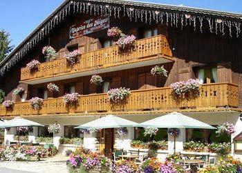 Le Caprice Des Neiges Hotel 3*