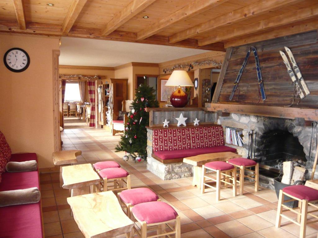Le Caprice Des Neiges Hotel